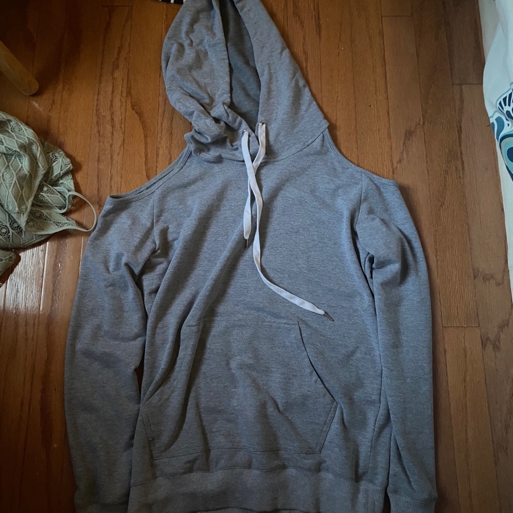 Gray sweatshirt
